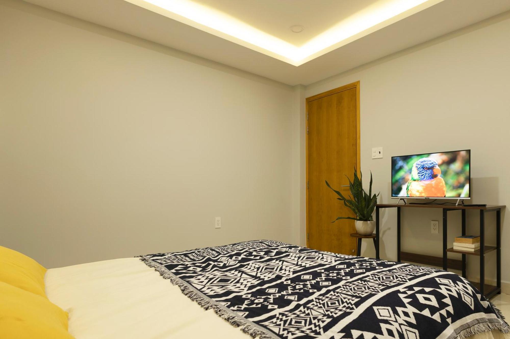 Karat Home Хошимин Экстерьер фото